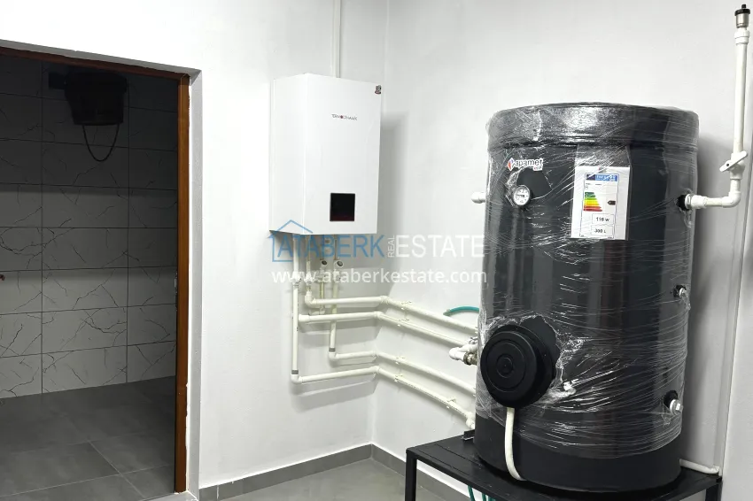 One bedroom apartment with new furniture, separate kitchen and 2 balconies in Mersin, Tomyuk 28