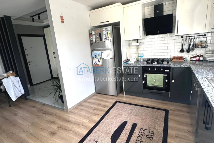 Purchase Linear four-room apartment with furniture in Teje district, Mersin 3