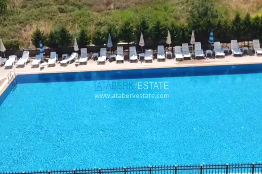 Linear four-room apartment with furniture in Teje district, Mersin 4
