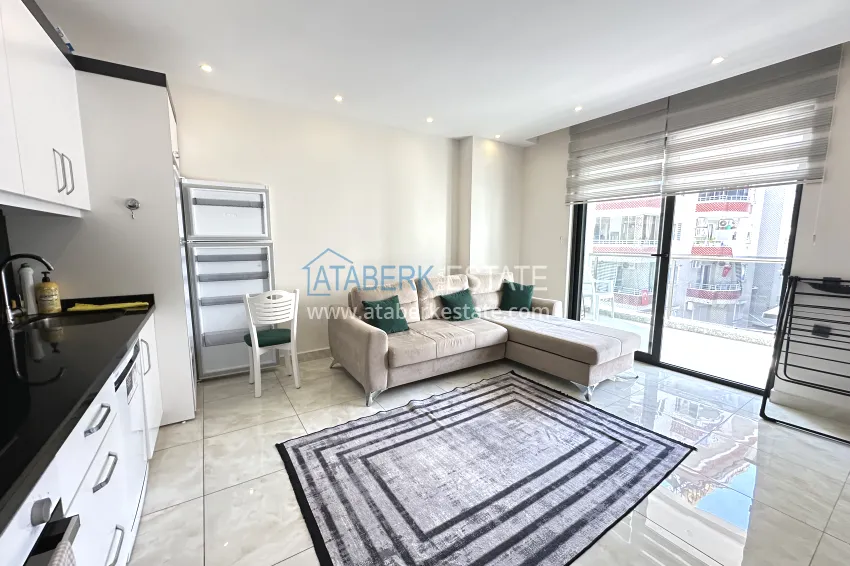 Purchase Turnkey three-room apartment in the center of Alanya, just 5 minutes from Cleopatra Beach 3 