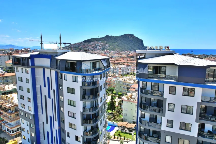 Turnkey three-room apartment in the center of Alanya, just 5 minutes from Cleopatra Beach 5 