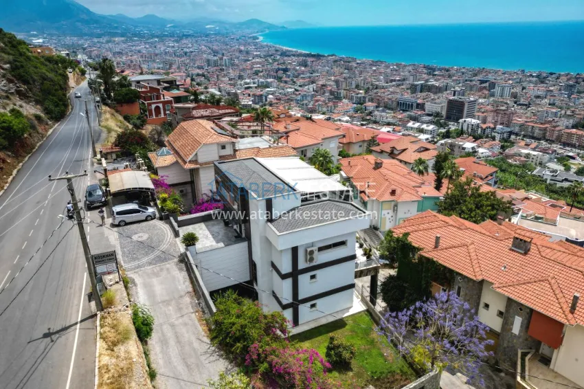 Luxury villa with panoramic views of the sea and the castle in Alanya — Kucukhasbahce district 5
