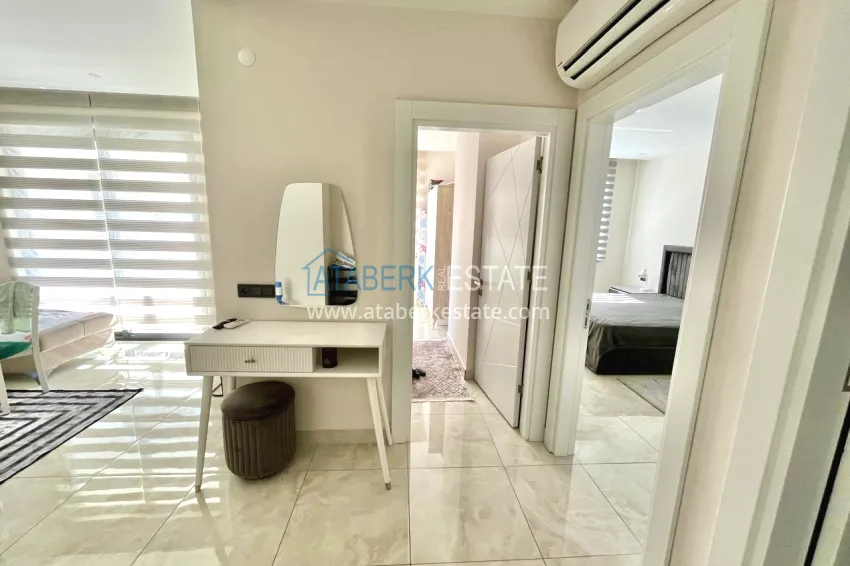 Purchase Turnkey three-room apartment in the center of Alanya, just 5 minutes from Cleopatra Beach 7 