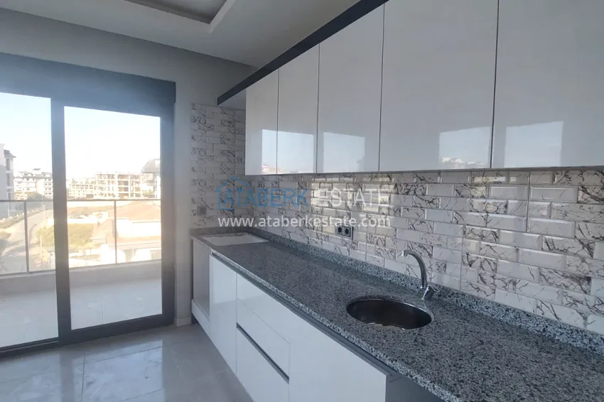 Purchase New buildings in Alanya! 2+1 apartment with separate kitchen in Avsallar 8