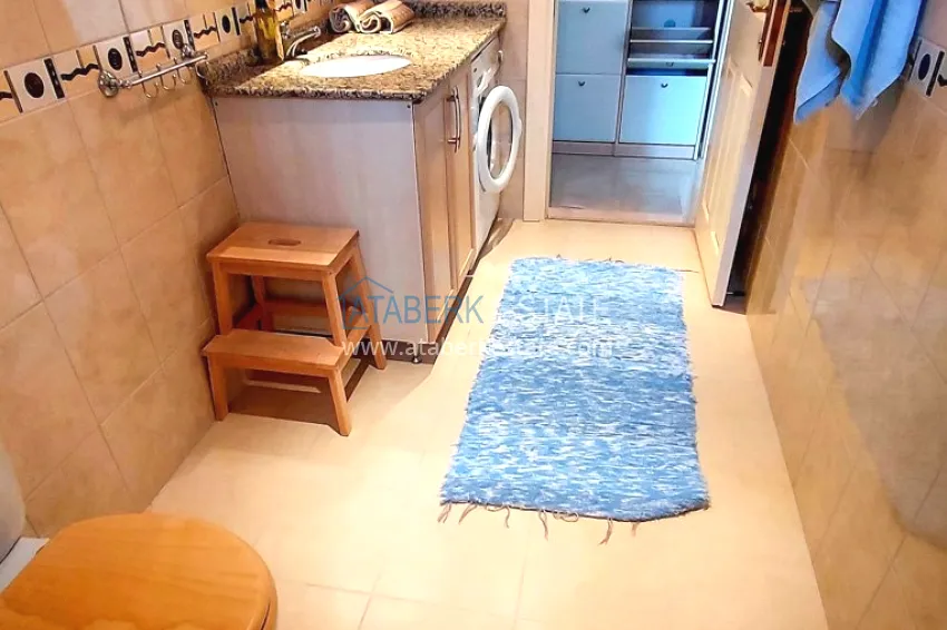 Purchase Property from owner in Alanya — three-room apartment with furniture in Oba 12
