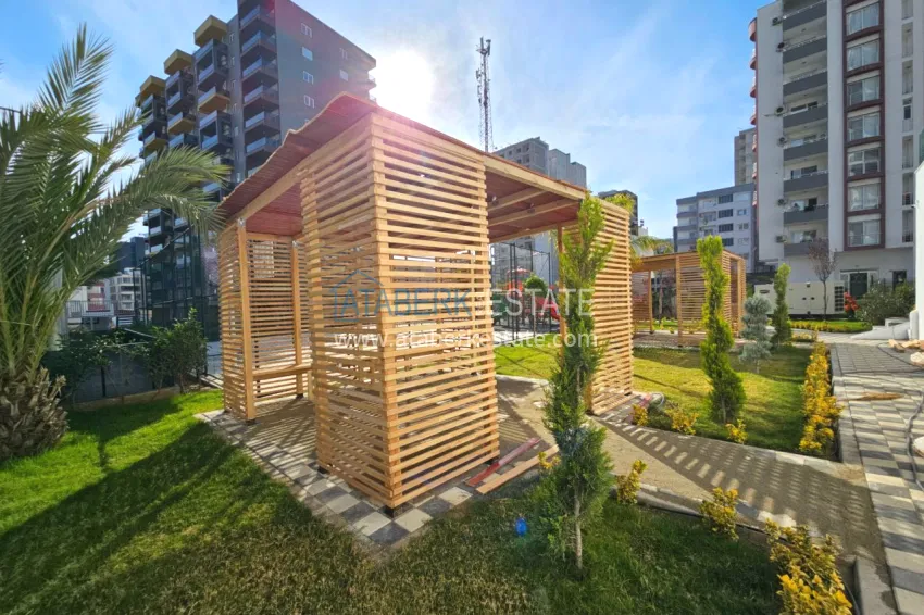 Real estate for citizenship and residence permits. Apartments from the developer in Mersin, Tomyuk 11