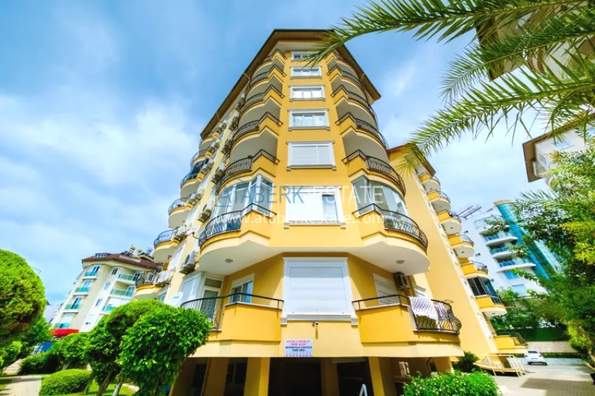 Property for a residence permit in the center of Alanya, Three-room apartment with furniture 11 