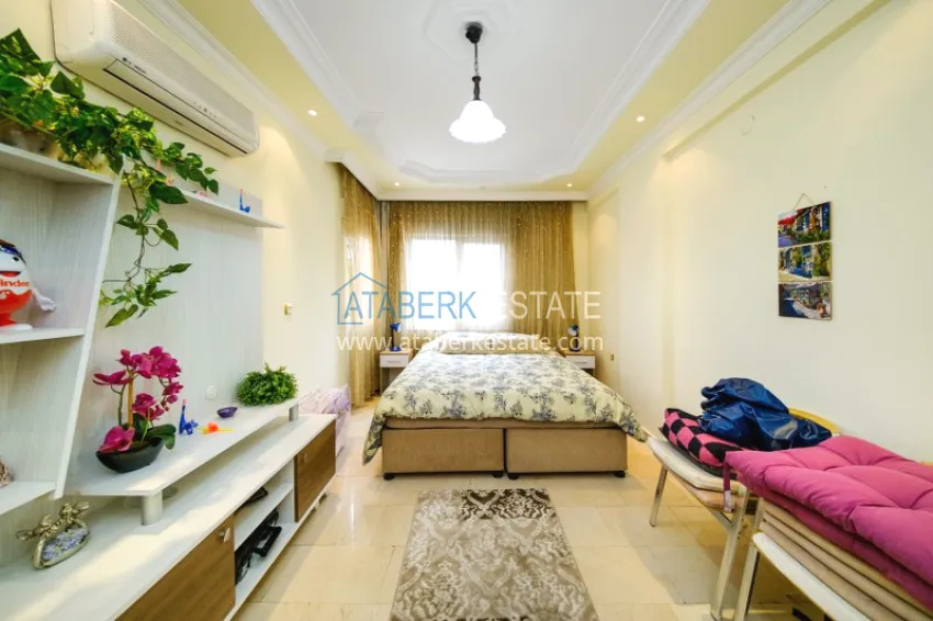Purchase Property for a residence permit in the center of Alanya, Three-room apartment with furniture 11 