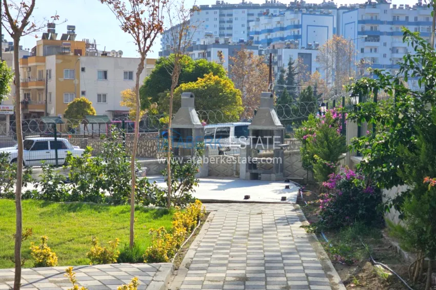 Real estate for citizenship and residence permits. Apartments from the developer in Mersin, Tomyuk 13