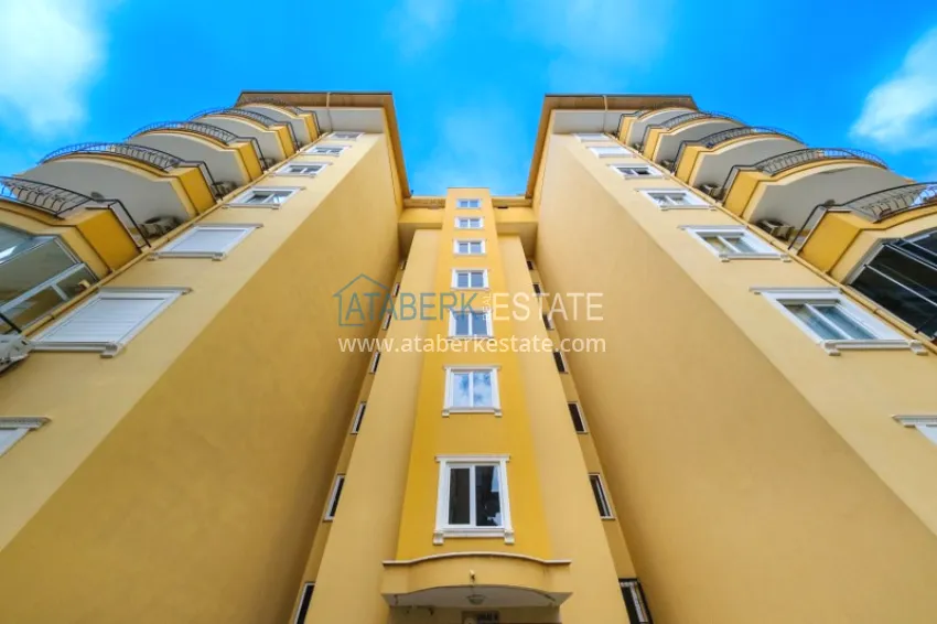 Property for a residence permit in the center of Alanya, Three-room apartment with furniture 12 