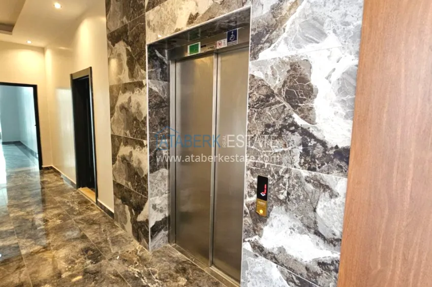 Real estate for citizenship and residence permits. Apartments from the developer in Mersin, Tomyuk 17