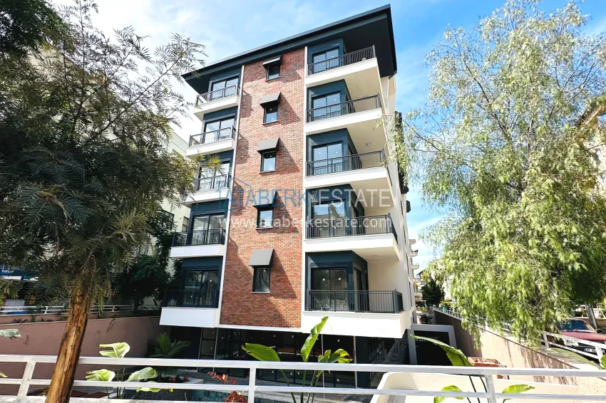 1+1 apartment from the owner in the very center of Alanya — just 250 meters from the sea 3