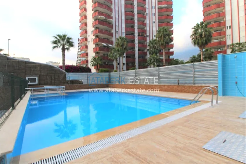 Furnished duplex penthouse with separate kitchen in Alanya, Mahmutlar district 3