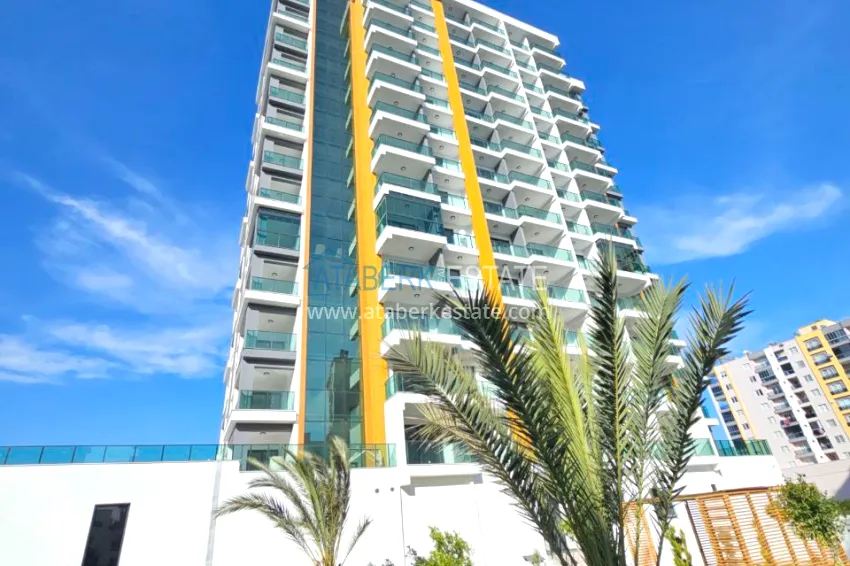 Real estate for citizenship and residence permits. Apartments from the developer in Mersin, Tomyuk 4