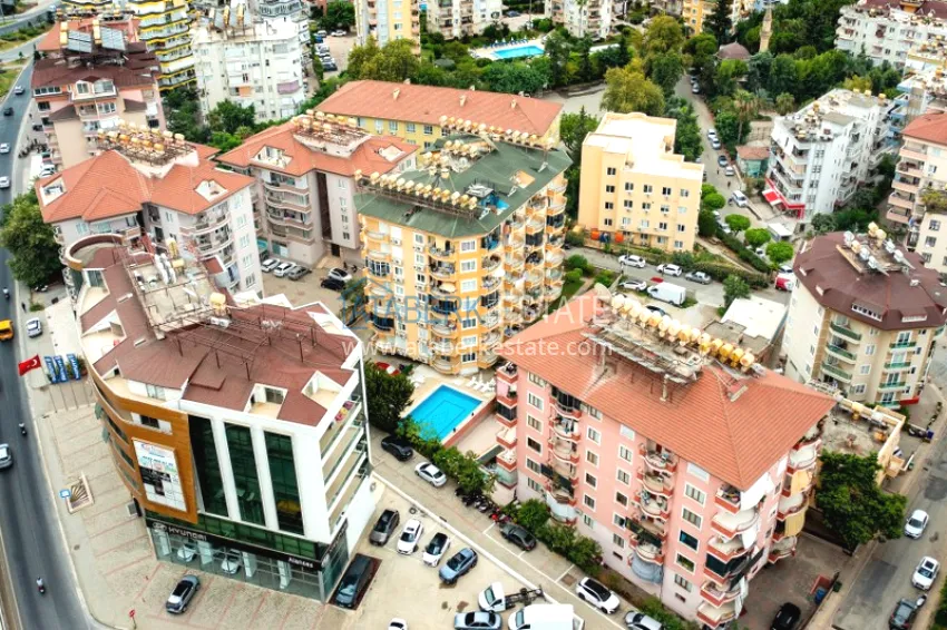 Property for a residence permit in the center of Alanya, Three-room apartment with furniture 4 
