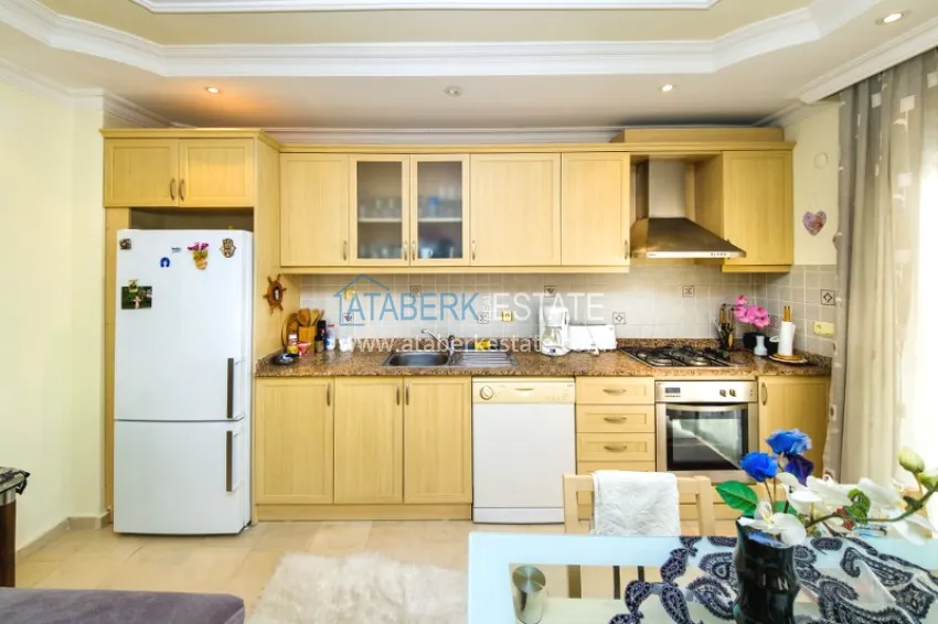 Purchase Property for a residence permit in the center of Alanya, Three-room apartment with furniture 8 