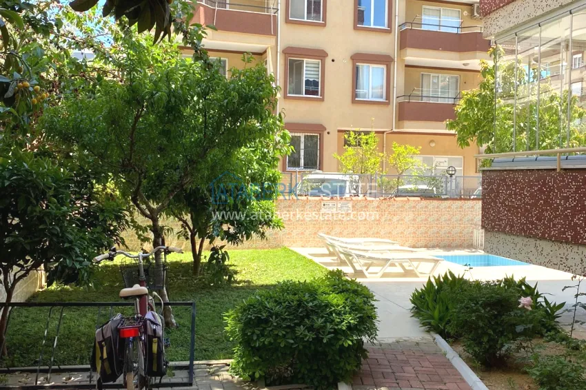 Property from owner in Alanya — three-room apartment with furniture in Oba 9