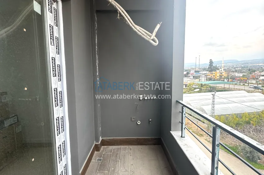 Purchase Finished one-bedroom apartment in Arpachbakhshish, Mersin 15