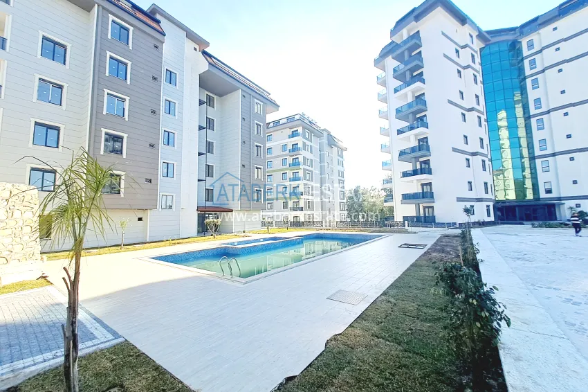 Apartment from the owner in a complex at the final stage of construction - Avsallar district, Alanya 1