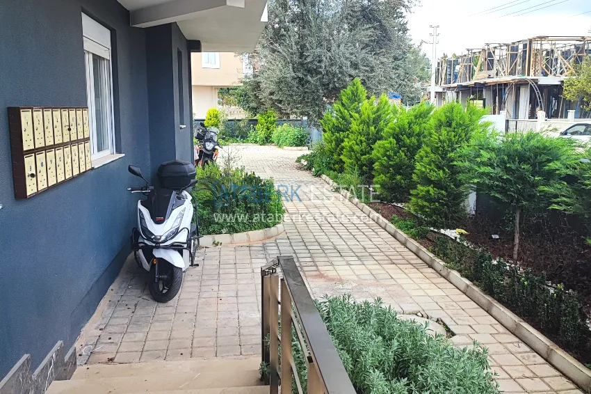 Urgent sale! Two-bedroom apartment at a bargain price in Antalya, Kepez district 7