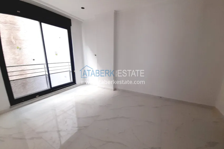 Purchase Garden duplex 4+1 - primary property in the prestigious area of Kestel 10