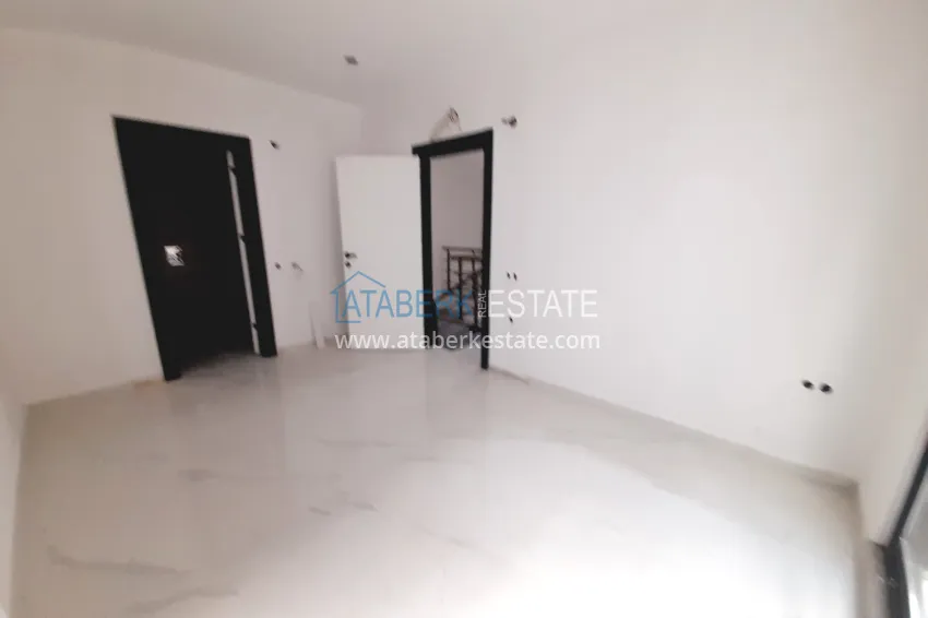 Purchase Garden duplex 4+1 - primary property in the prestigious area of Kestel 11
