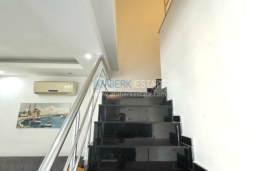 Purchase 2+1 penthouse duplex in the center of Alanya — Cleopatra beach area 12