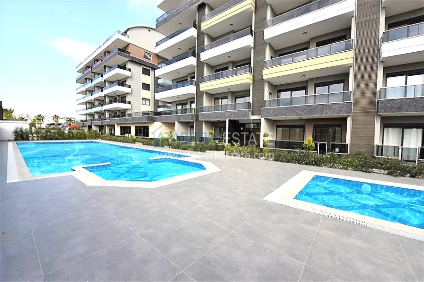 Furnished 2+1 garden duplexes in a complex with infrastructure, Kargicak 2