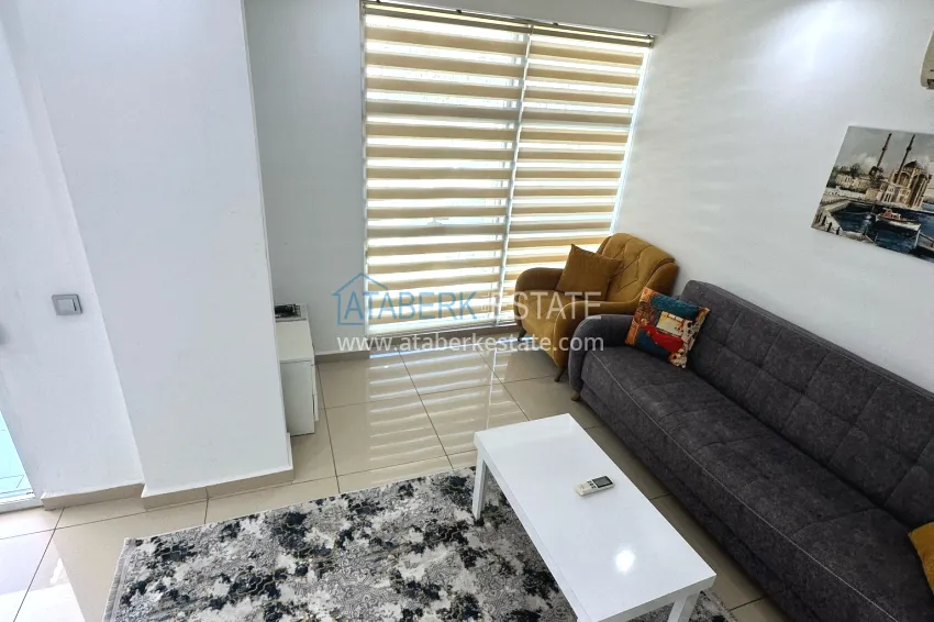 Purchase 2+1 penthouse duplex in the center of Alanya — Cleopatra beach area 2