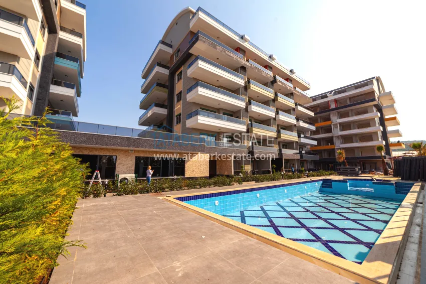 Furnished 2+1 garden duplexes in a complex with infrastructure, Kargicak 4