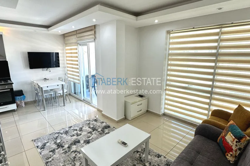 Purchase 2+1 penthouse duplex in the center of Alanya — Cleopatra beach area 3