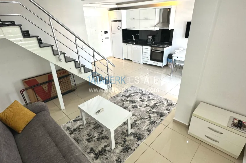Purchase 2+1 penthouse duplex in the center of Alanya — Cleopatra beach area 4