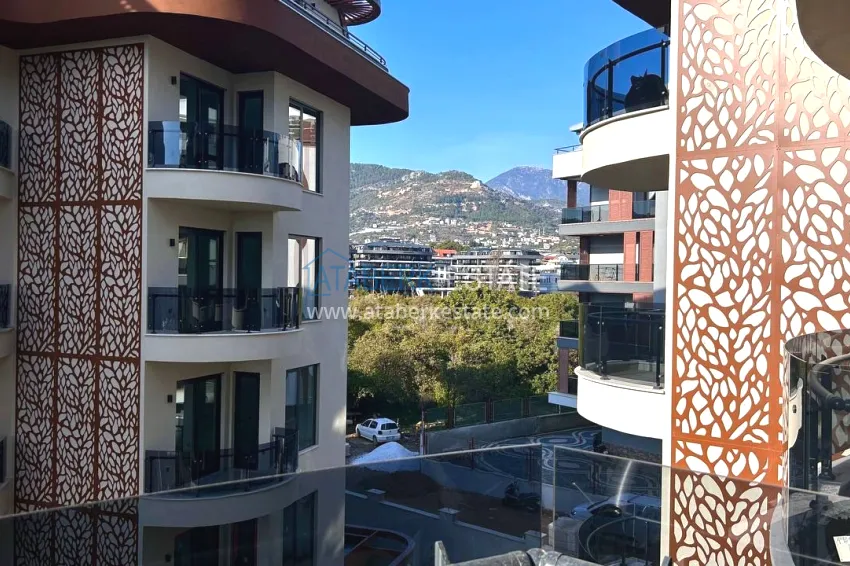 Purchase 1+1 apartment with a fine finish in Alanya - Oba district 12