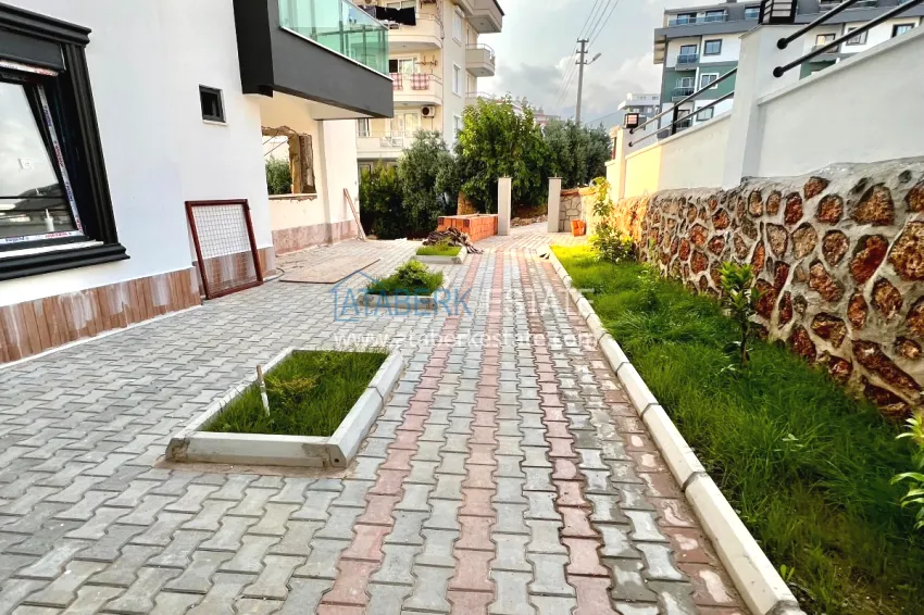 Apartment 1+1 from the owner with furniture in a cozy complex — Alanya, Tosmur district 16