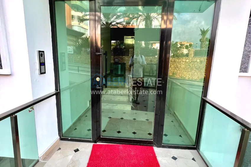 Apartment 1+1 from the owner with furniture in a cozy complex — Alanya, Tosmur district 17