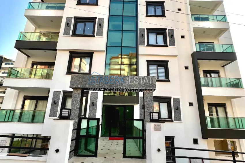 Apartment 1+1 from the owner with furniture in a cozy complex — Alanya, Tosmur district 7
