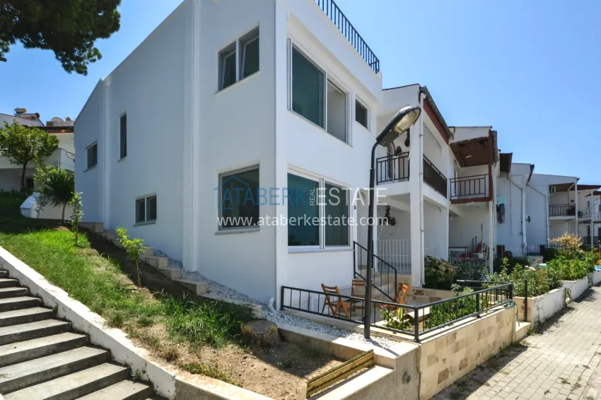 Duplex with views in a townhouse-type complex on the beachfront - Alanya, Kargicak district 1 