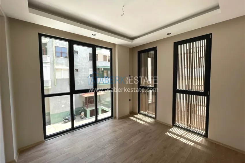 Purchase Modern 1+1 apartment in the center of Alanya, Cleopatra beach area 6