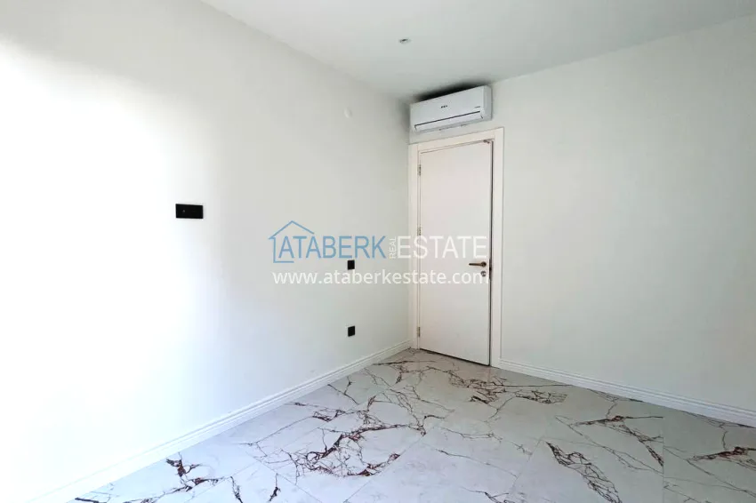 Purchase 1+1 apartment with a fine finish in Alanya - Oba district 6