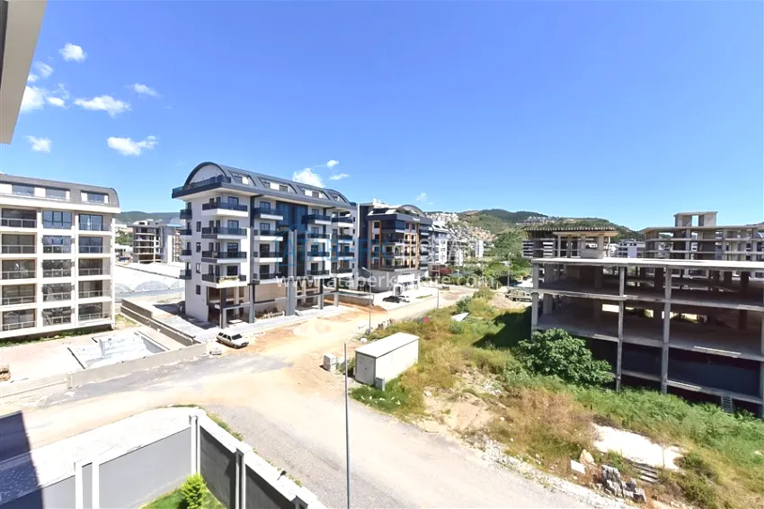 Purchase Apartment 1+1 with sea view in a prestigious complex — Kargicak district, 200 meters from the sea 8
