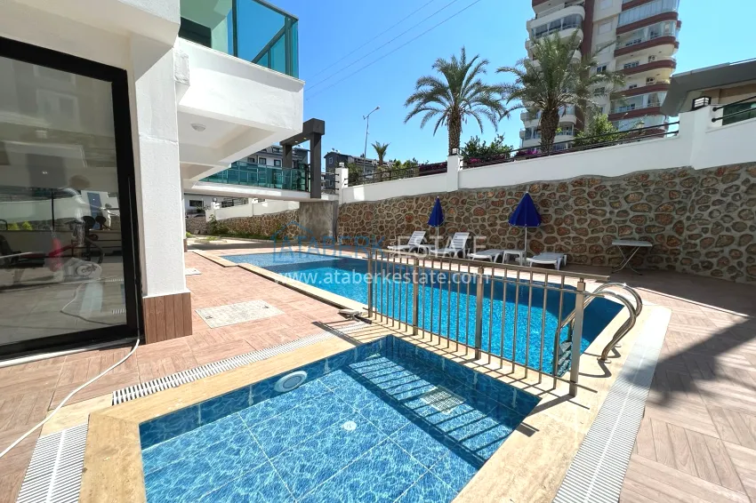 Apartment 1+1 from the owner with furniture in a cozy complex — Alanya, Tosmur district 11