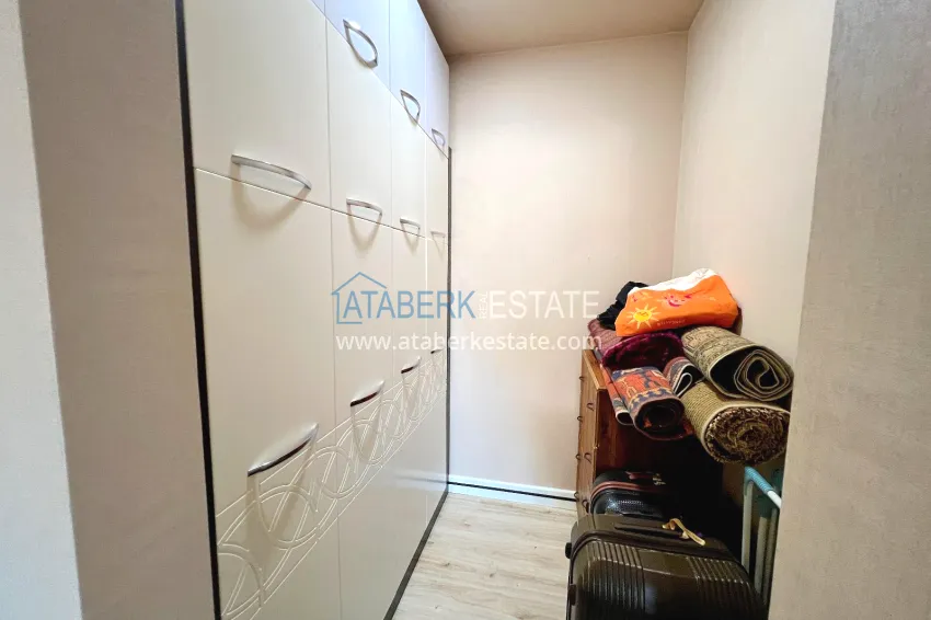 Purchase Panoramic 5+1 duplex with separate kitchen in the center of Alanya, Bektash - suitable for citizenship 16