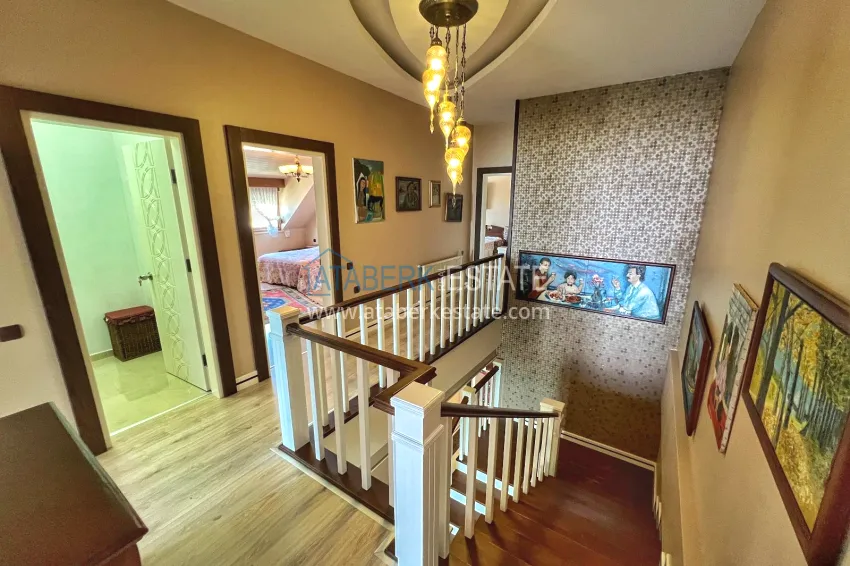 Purchase Panoramic 5+1 duplex with separate kitchen in the center of Alanya, Bektash - suitable for citizenship 17