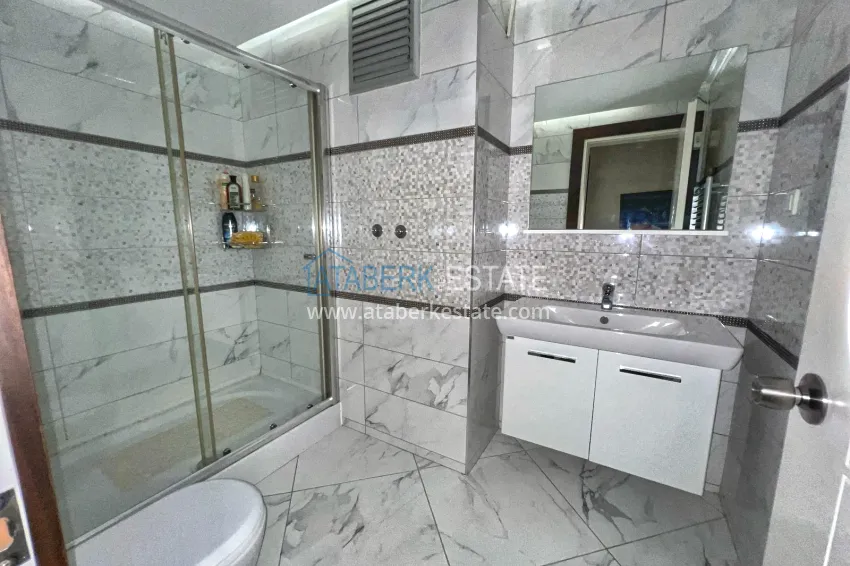 Purchase Panoramic 5+1 duplex with separate kitchen in the center of Alanya, Bektash - suitable for citizenship 21