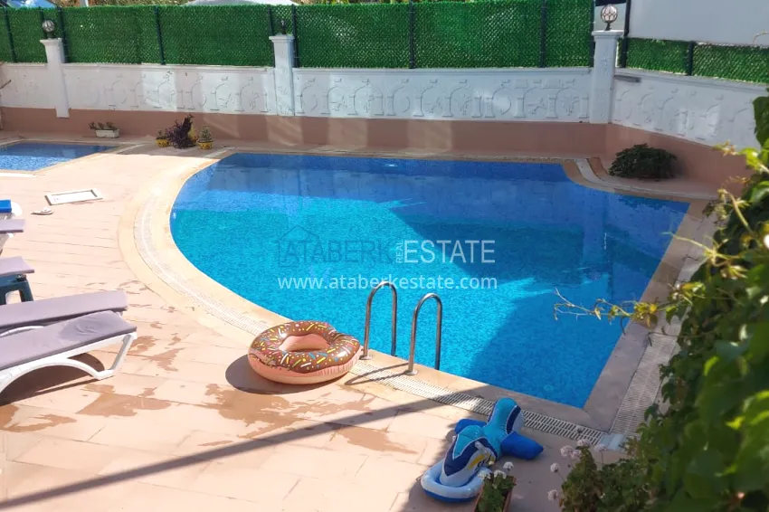 One bedroom apartment with furniture and two balconies — Alanya, Mahmutlar district 4