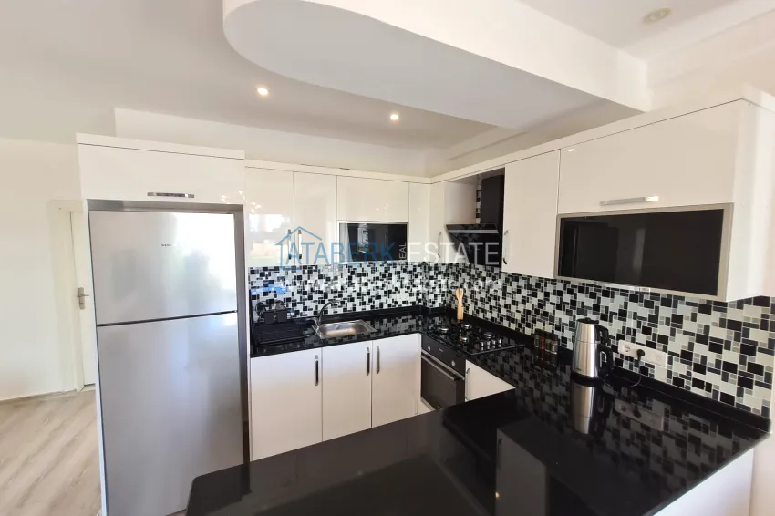 Purchase One bedroom apartment with furniture and two balconies — Alanya, Mahmutlar district 6