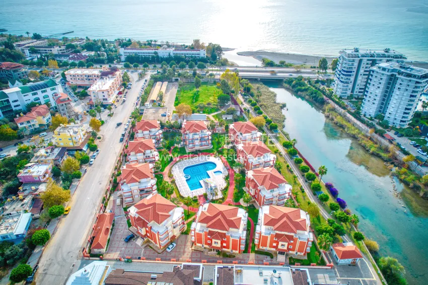 4+1 garden duplex with furniture and views of the Dim River in the Kestel area 2