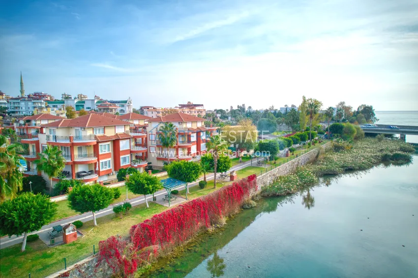 4+1 garden duplex with furniture and views of the Dim River in the Kestel area 8