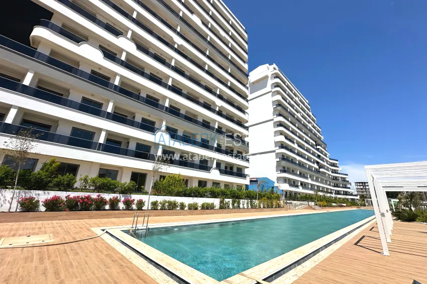 Apartments from an investor in a complex with original architecture under construction — Antalya, Altintash 1