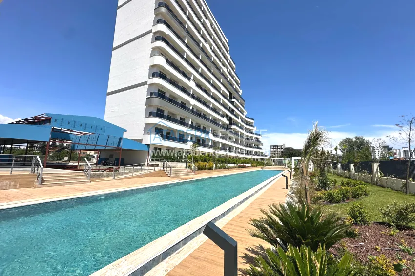 Apartments from an investor in a complex with original architecture under construction — Antalya, Altintash 7